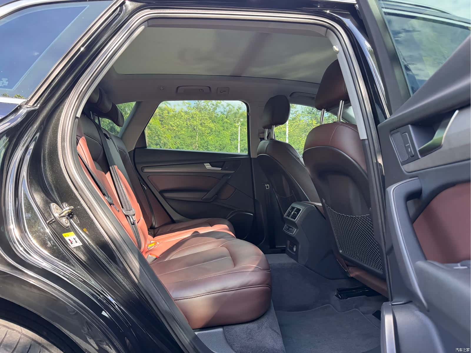 Audi Q5L, 2019 10