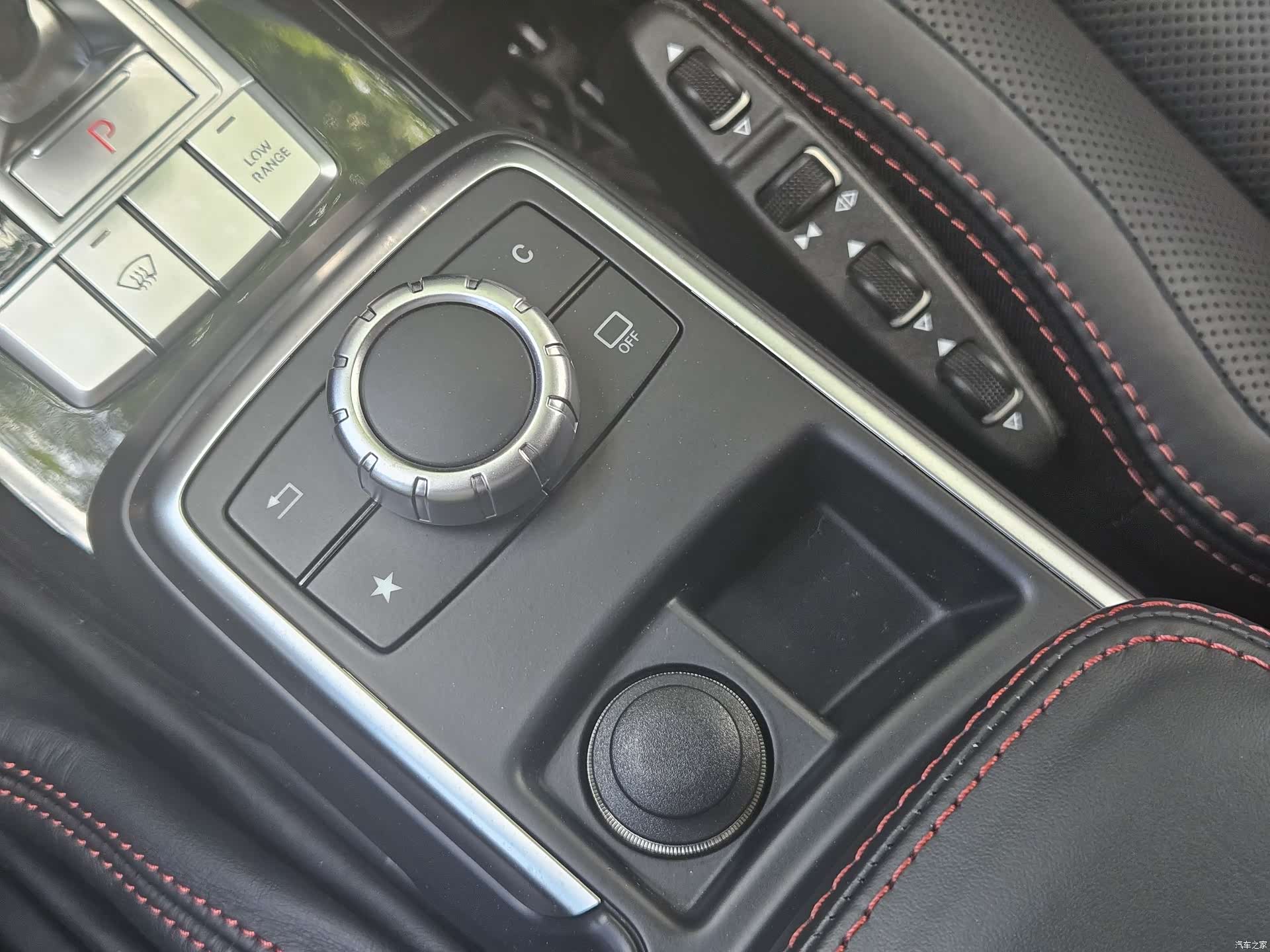Mercedes-Benz G-Class, 2018 16