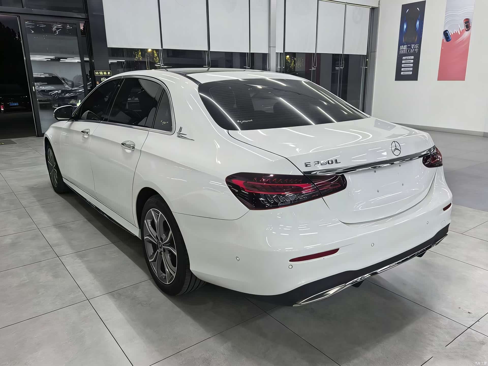 Mercedes-Benz E-Class, 2021 6