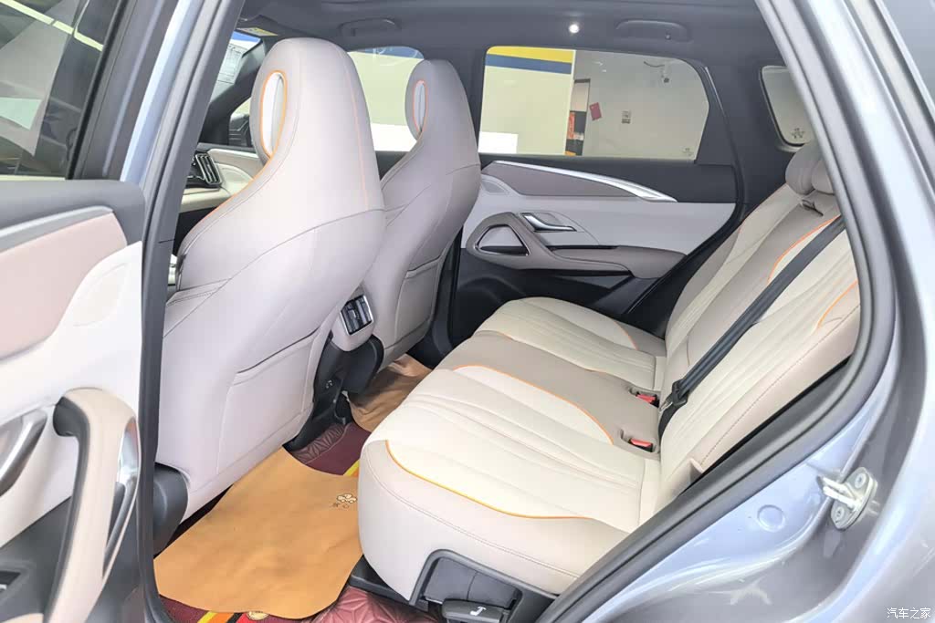 BYD Song, 2024 11