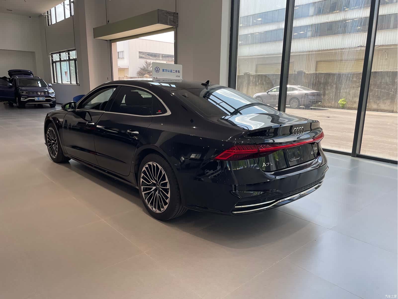 Audi A7L, 2024 12