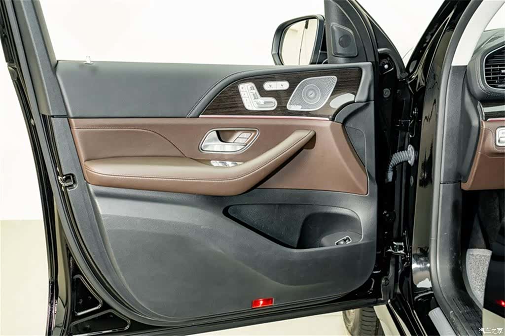Mercedes-Benz GLS, 2021 17