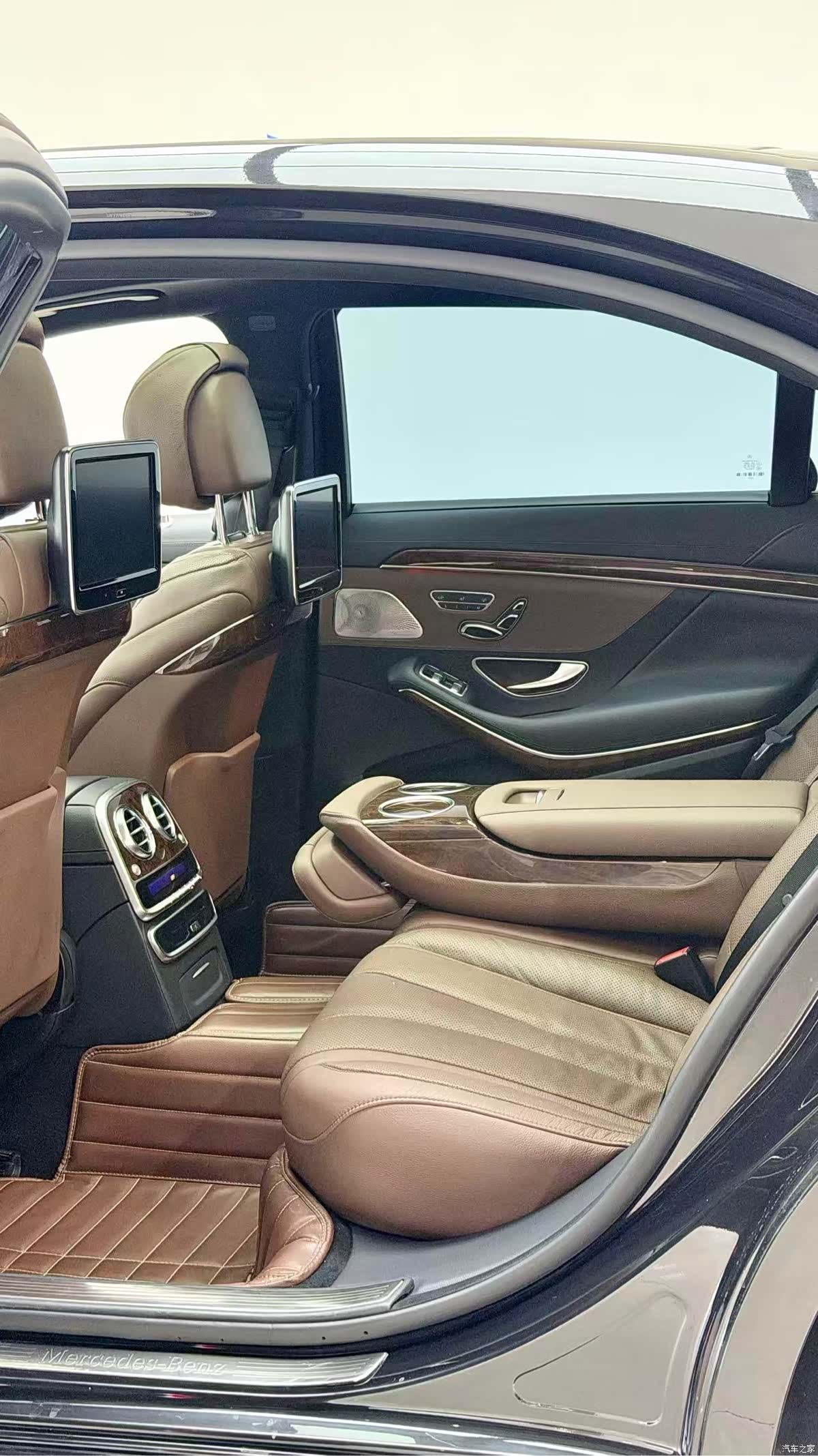 Mercedes-Benz S-Class, 2015 6