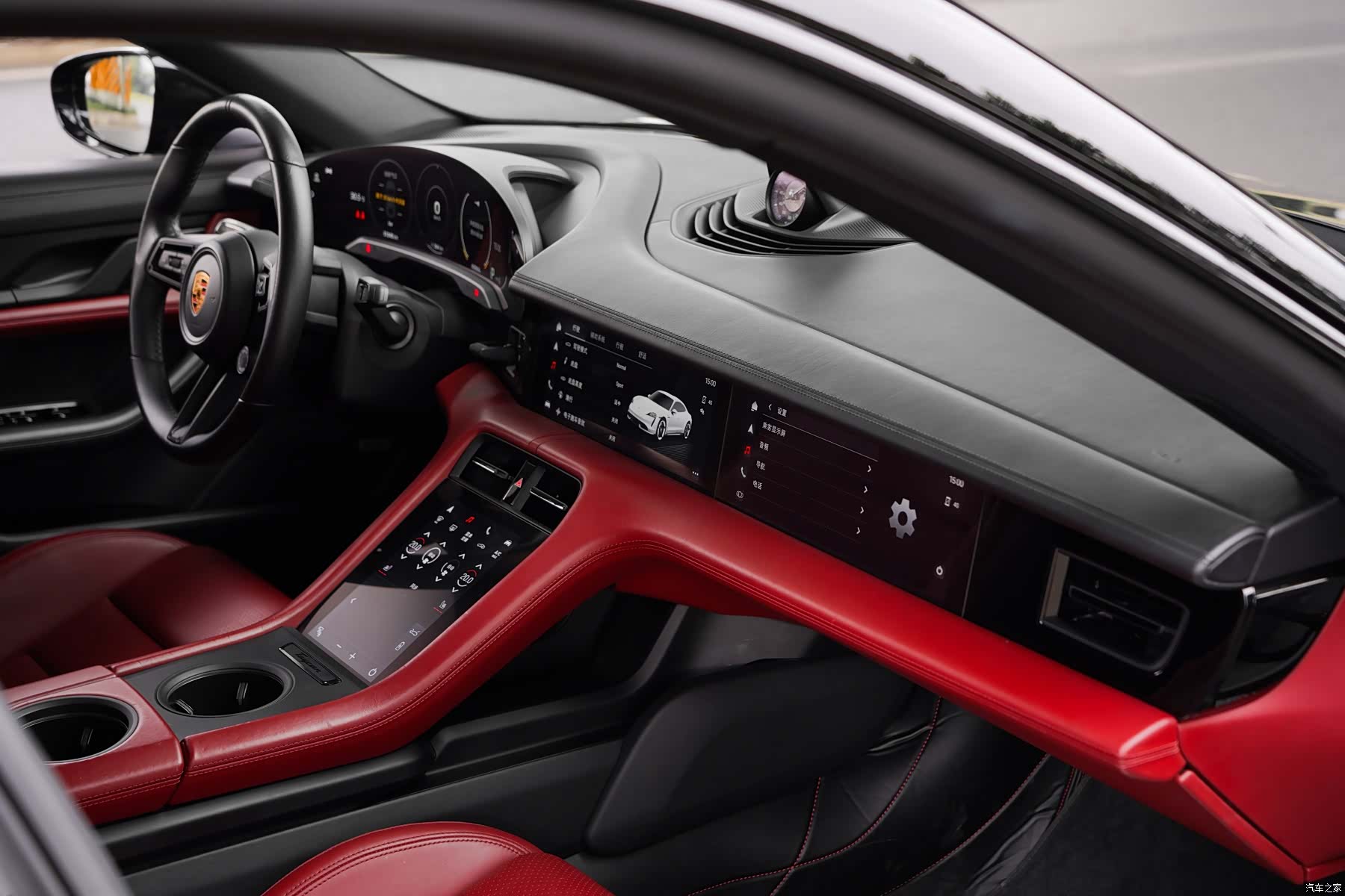 Porsche Taycan, 2020 10