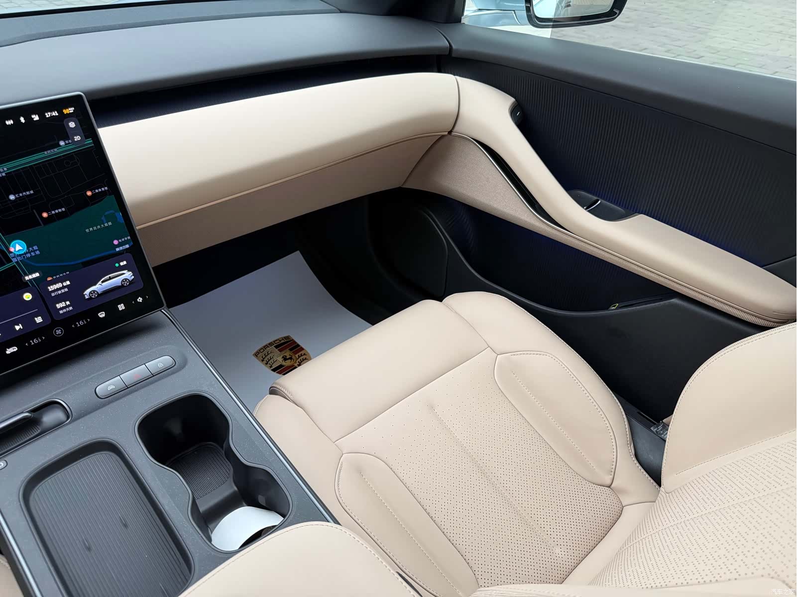 NIO ET5, 2024 16