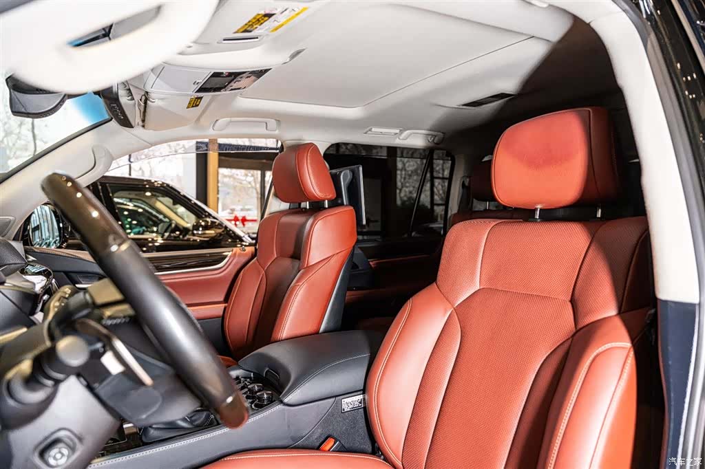 Lexus LX, 2022 9