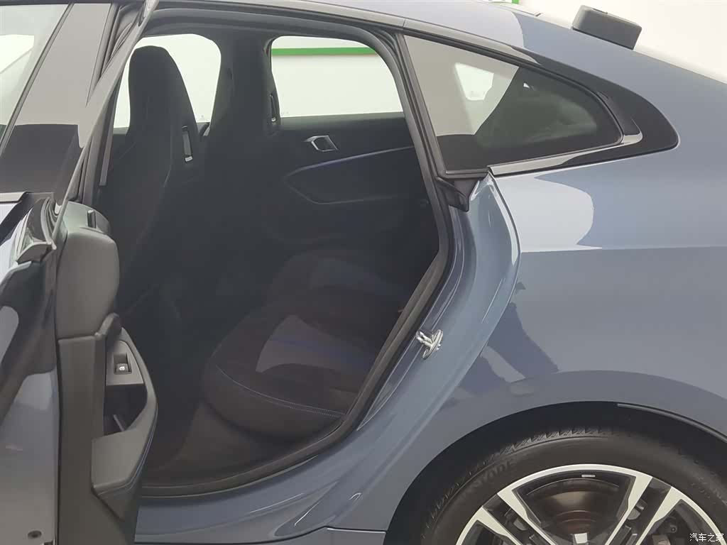 BMW 2 Series, 2023 15