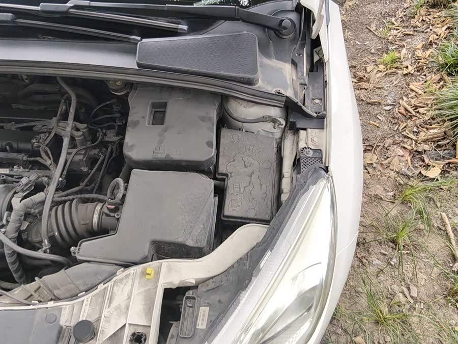 Ford Focus 2015, фото 22