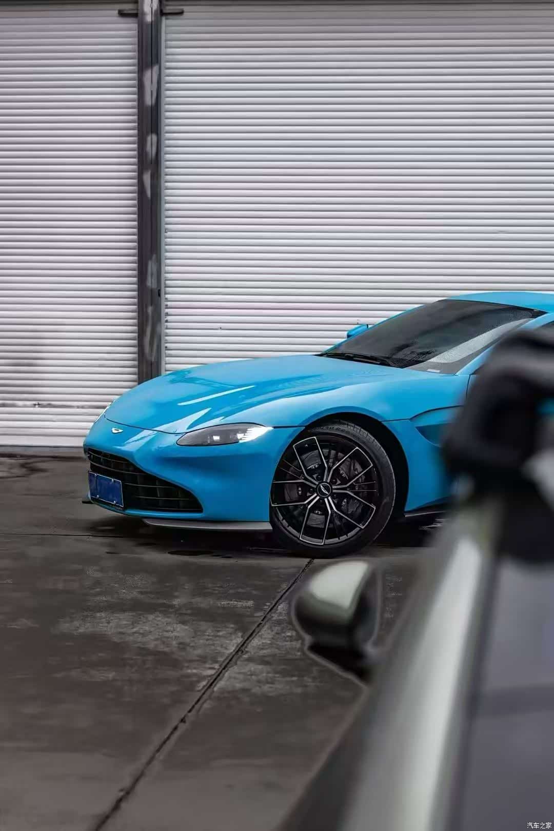 Aston Martin Vantage, 2023 3