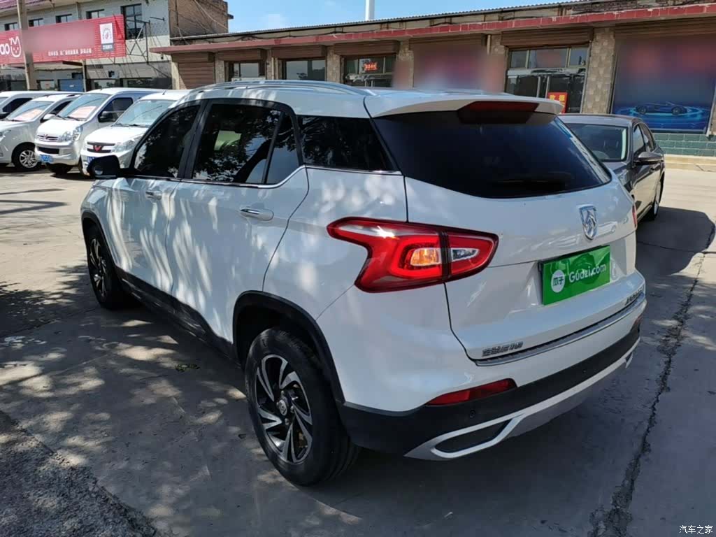 Wuling 510, 2017 все фото