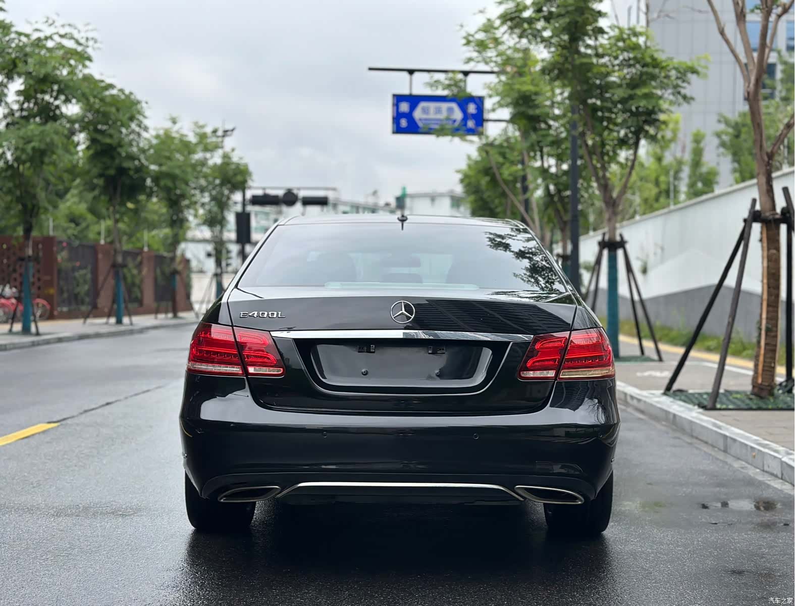 Mercedes-Benz E-Class, 2015 22