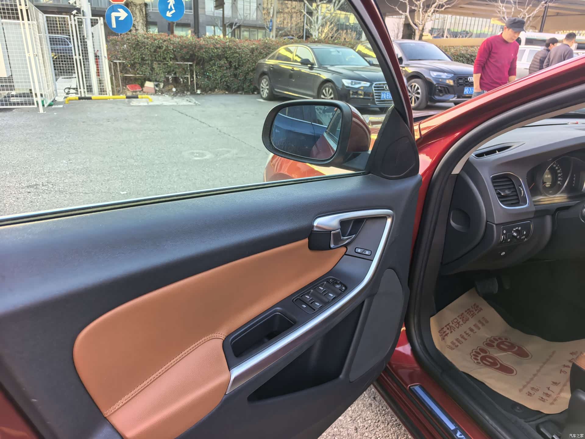 Volvo S60, 2016 8
