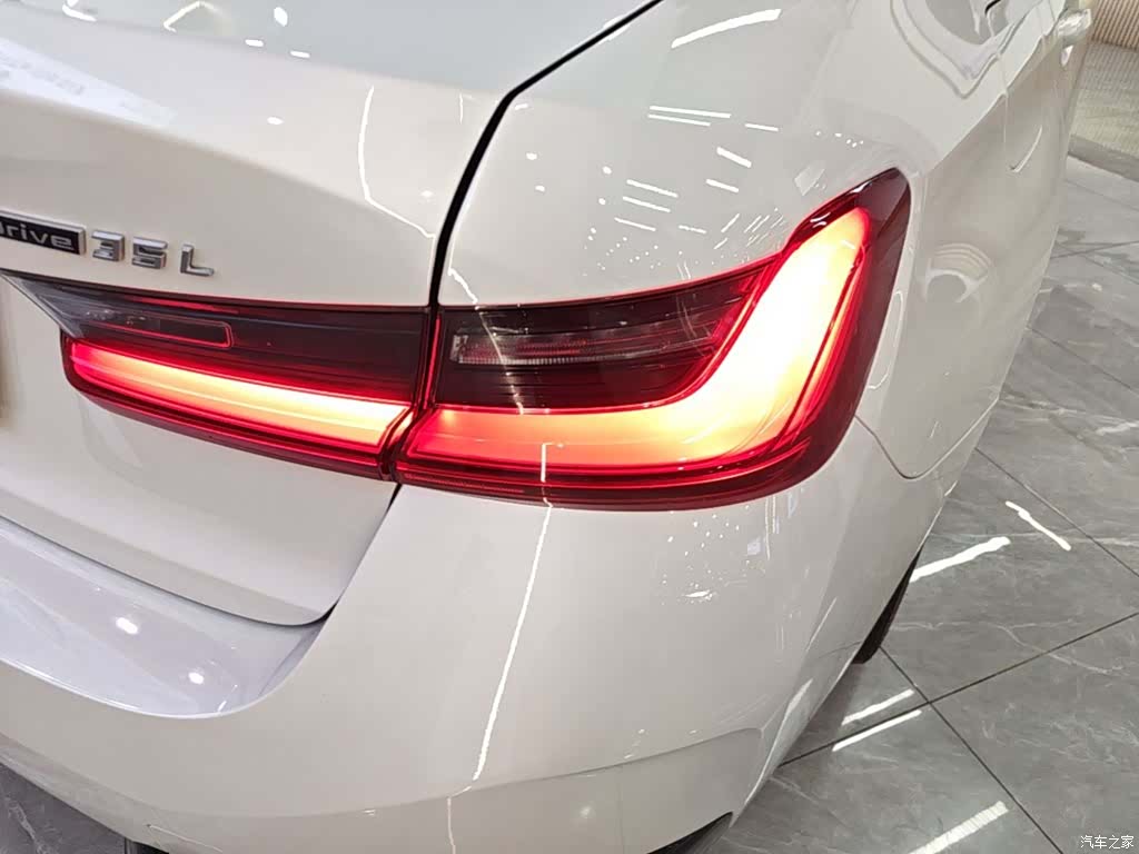 BMW i3, 2024 8