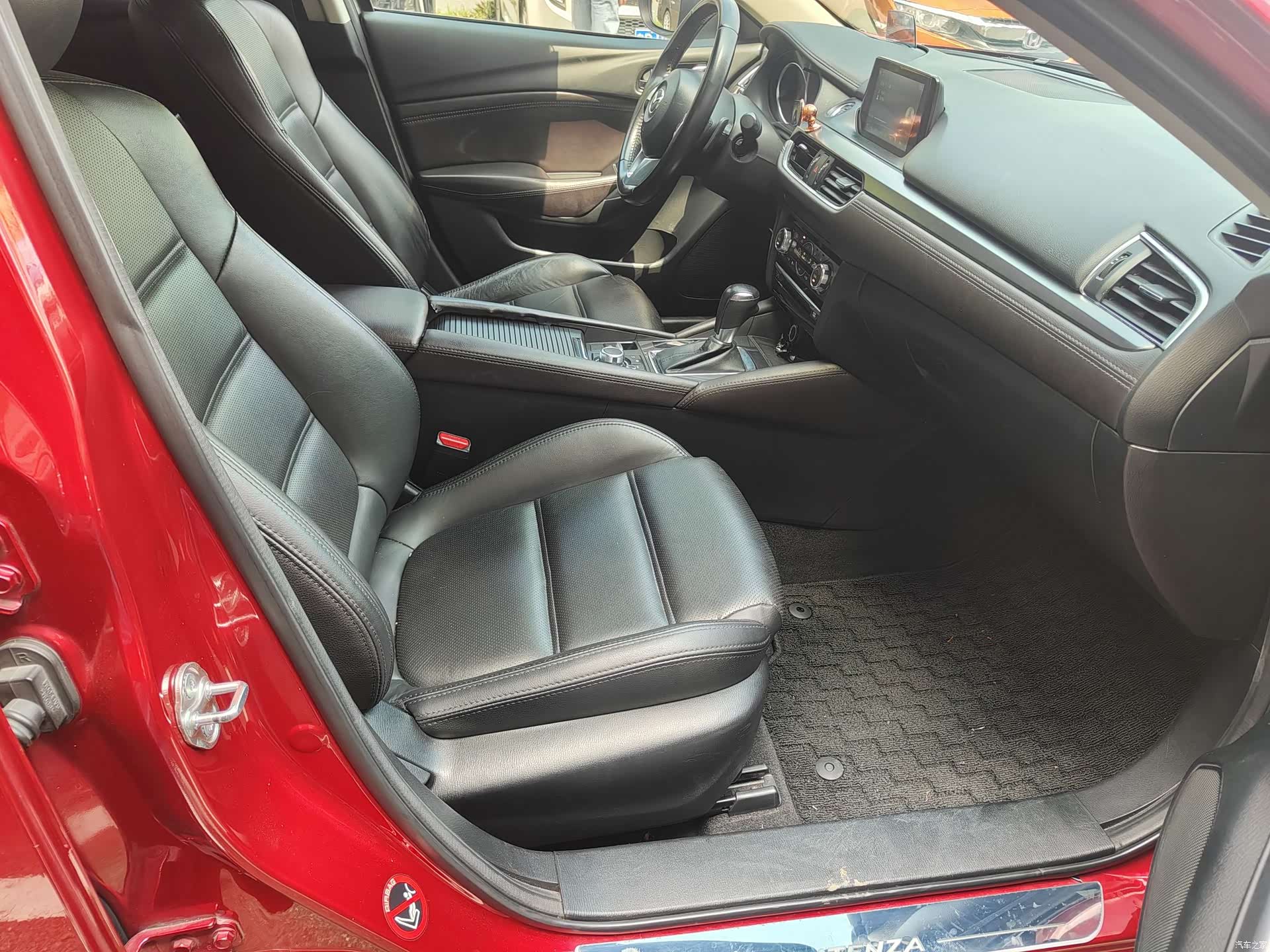 Mazda Atenza, 2017 16