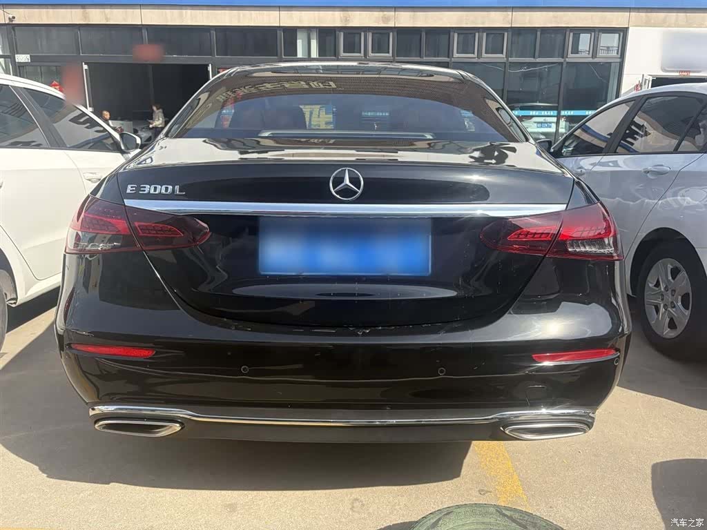 Mercedes-Benz E-Class, 2023 6