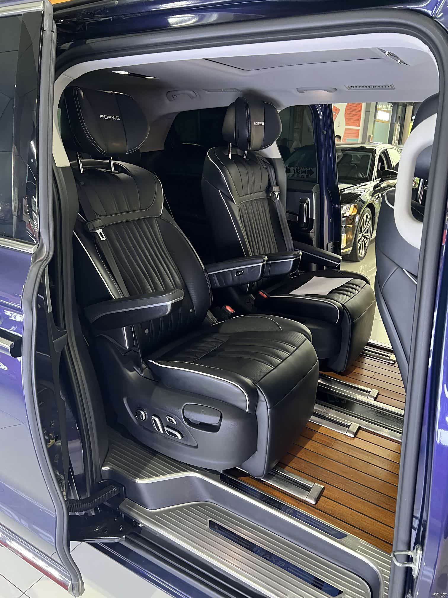 Roewe iMAX8, 2021 все фото