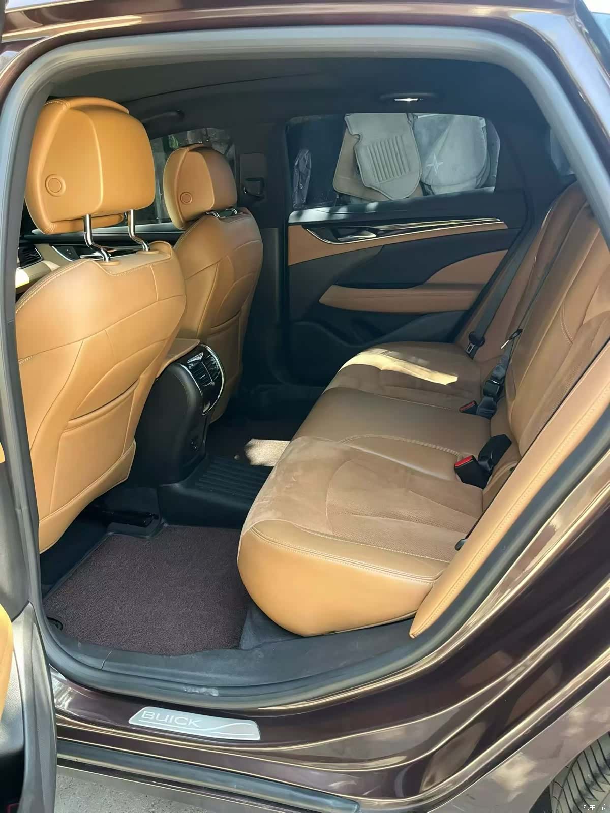 Buick LaCrosse, 2017 все фото