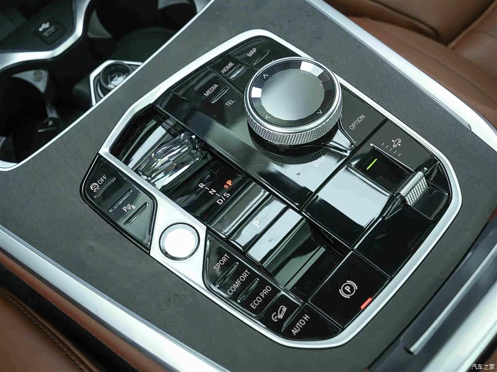 BMW X7, 2024 10