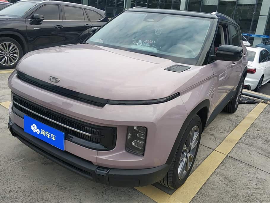 Geely ICON