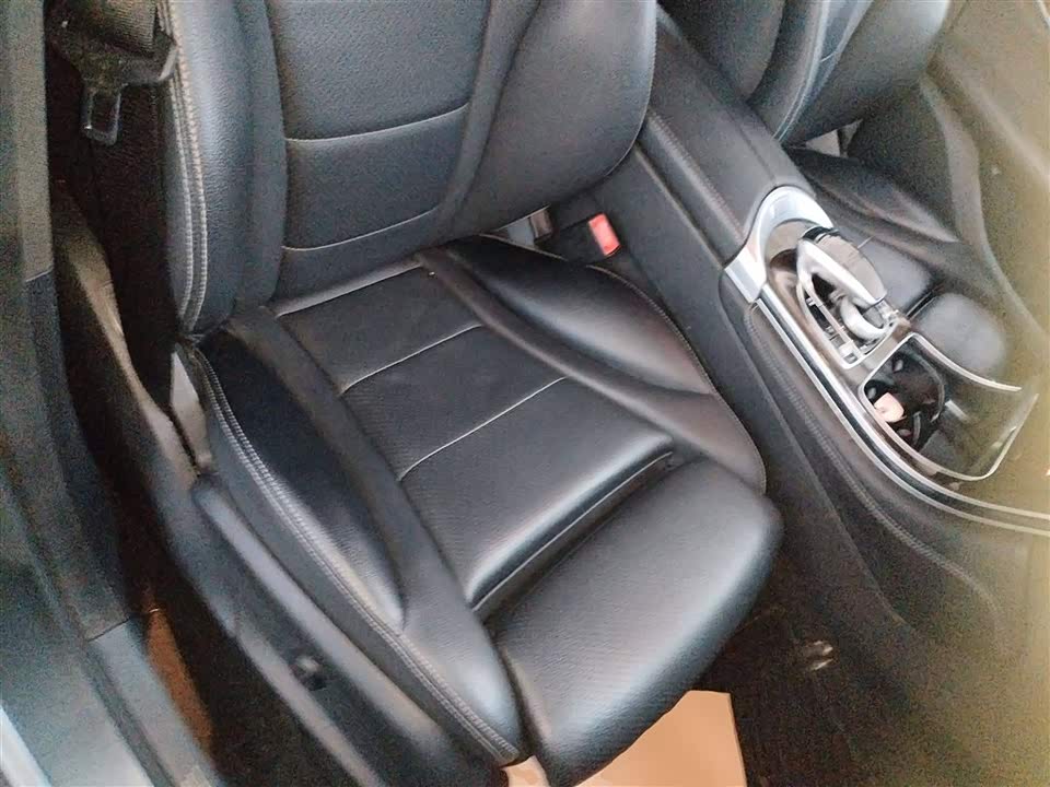 Mercedes-Benz GLC Mercedes-Benz GLC