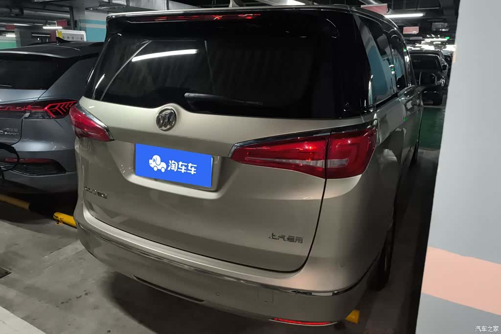 Buick GL8, 2019 3
