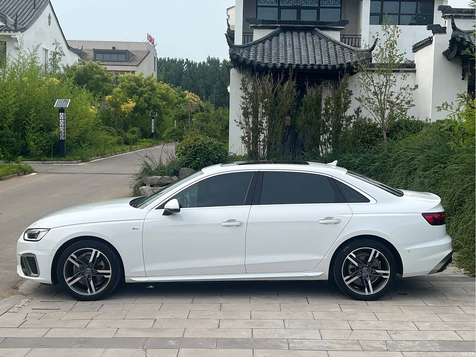 Audi A4L, 2020 4