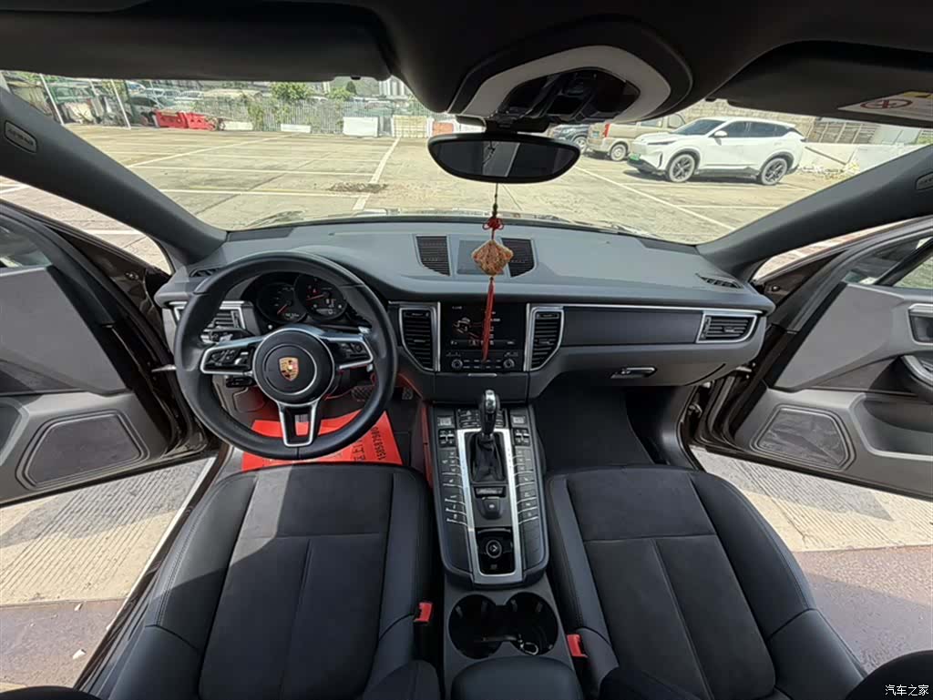 Porsche Macan, 2018 8