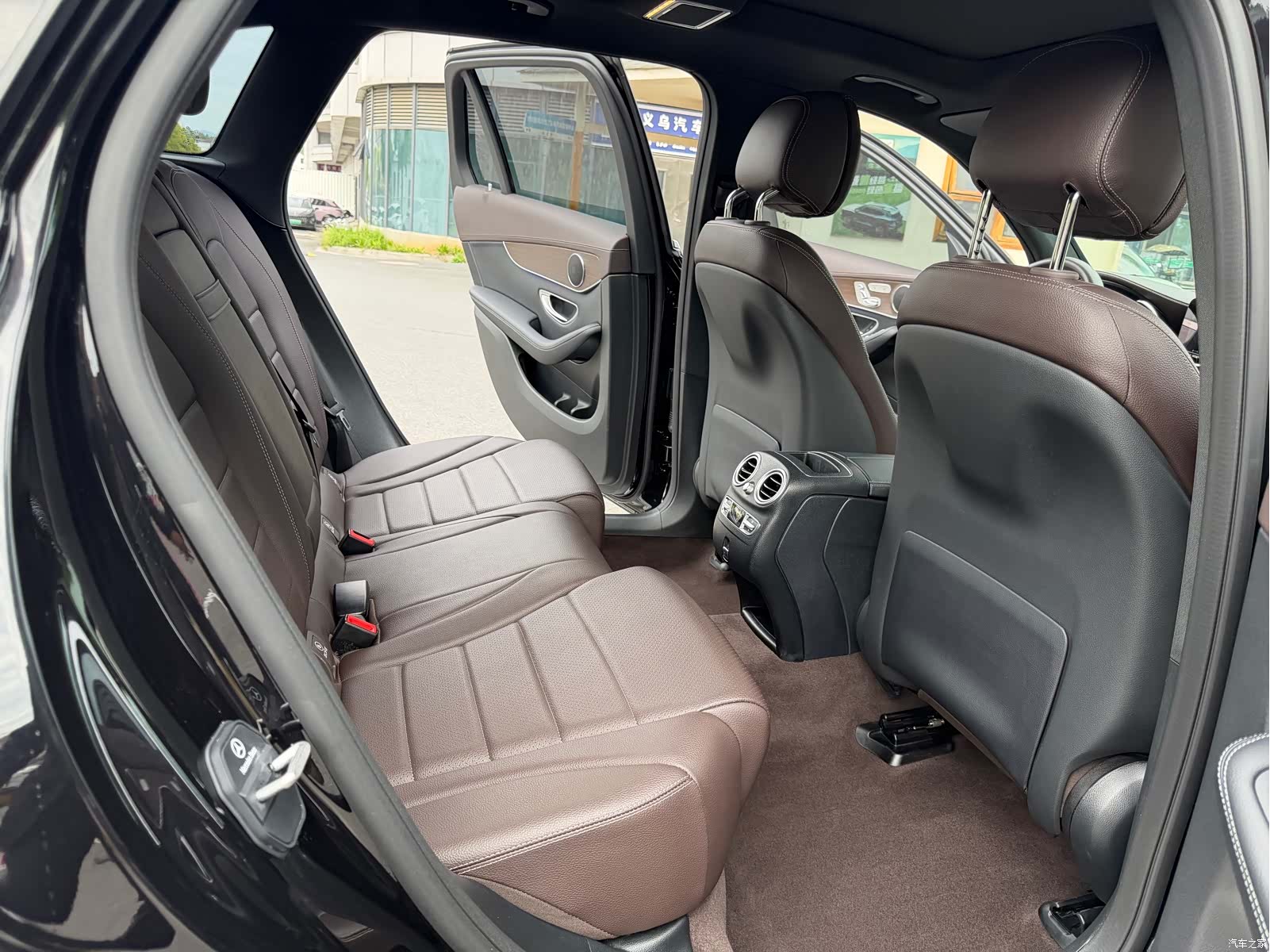 Mercedes-Benz GLC, 2022 13