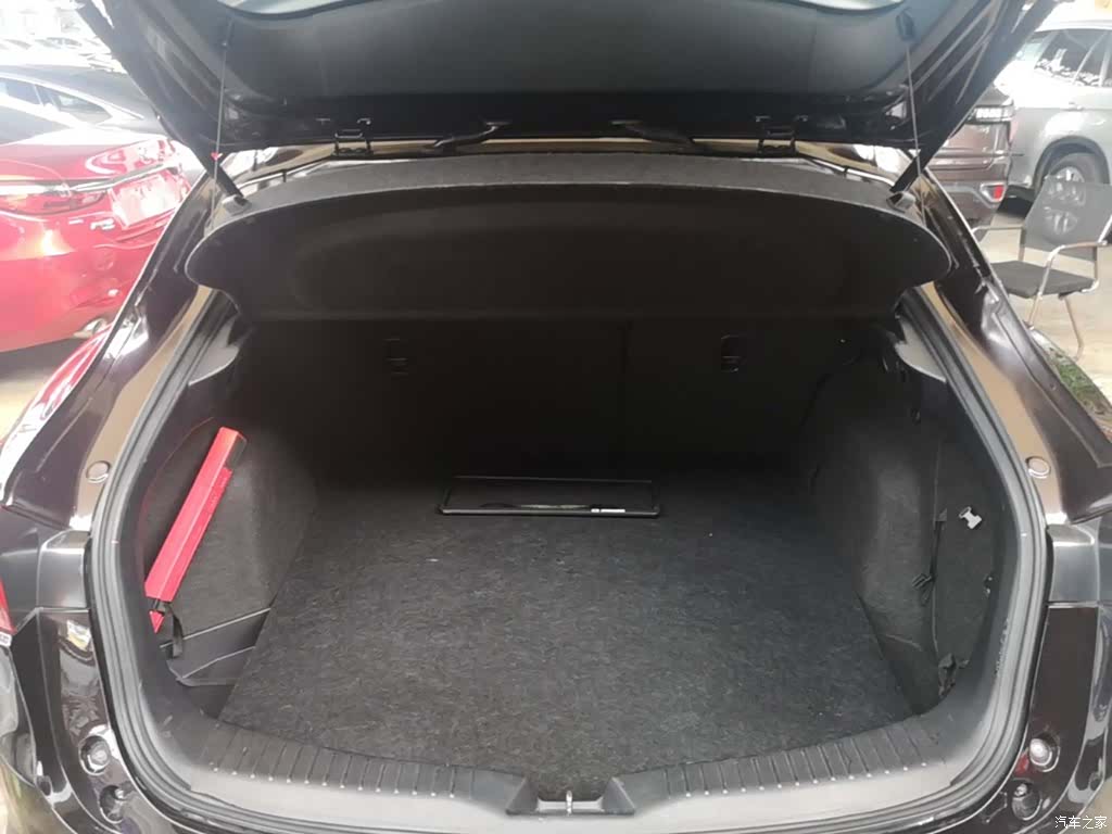 Mazda CX-4, 2018 19