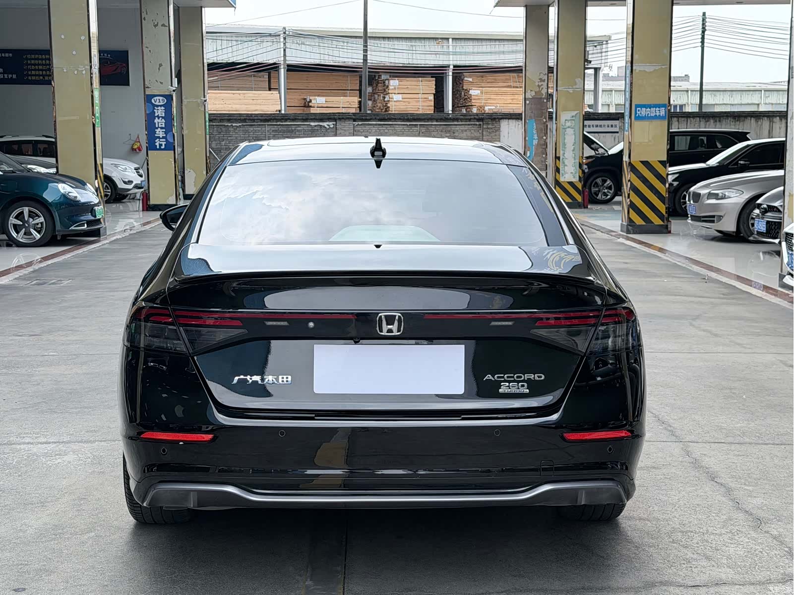Honda Accord, 2023 12