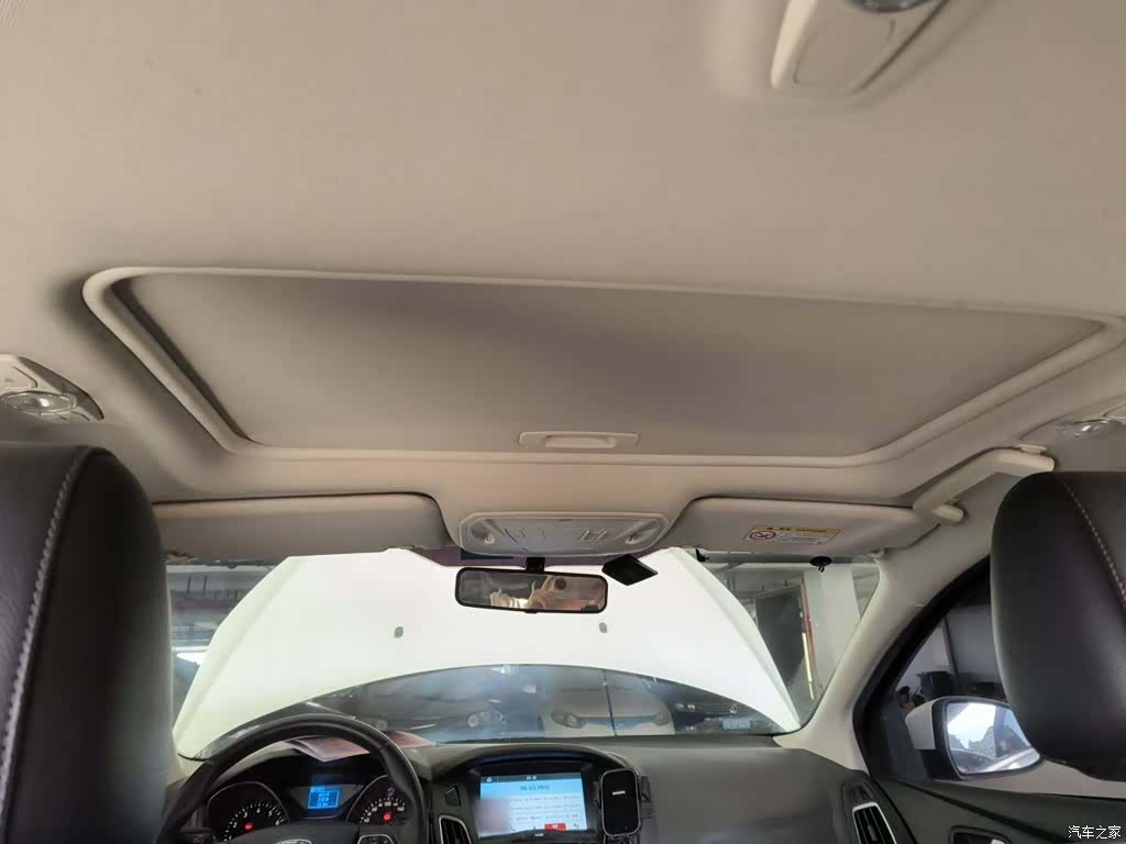 Ford Focus, 2017 15