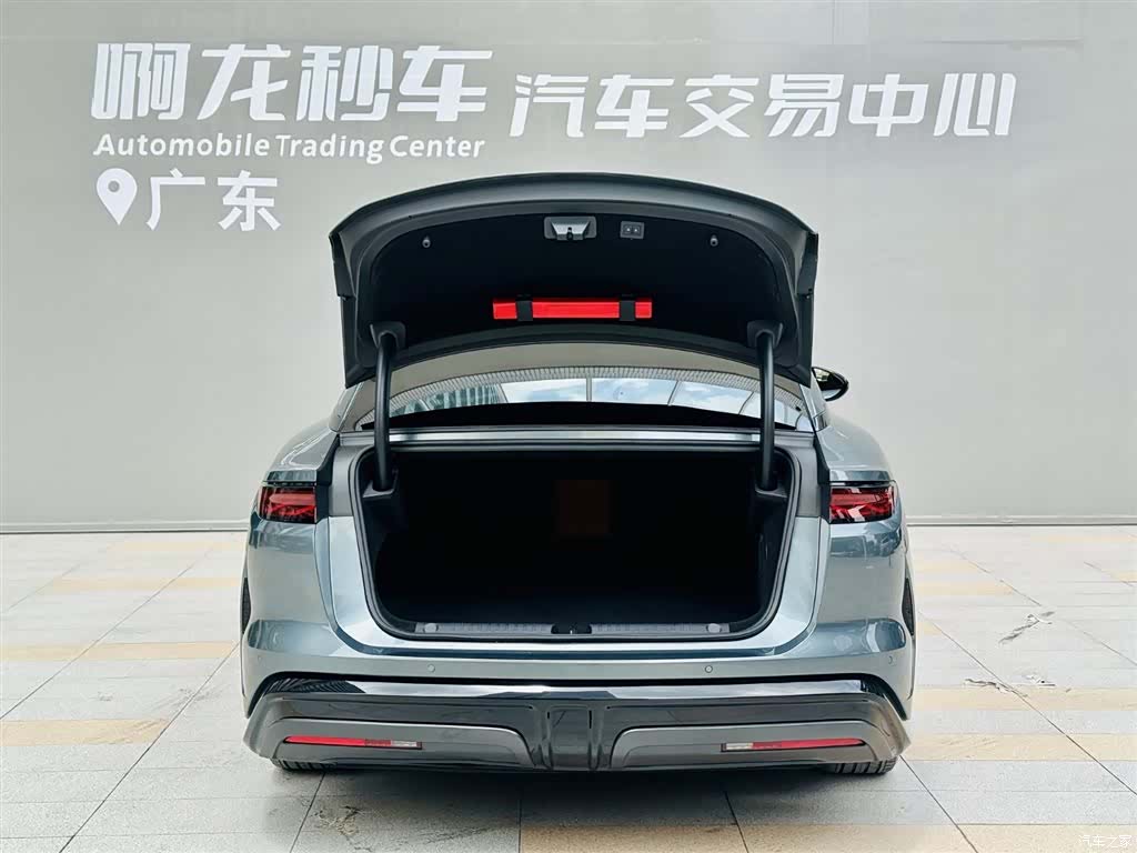 BYD Han, 2025 17