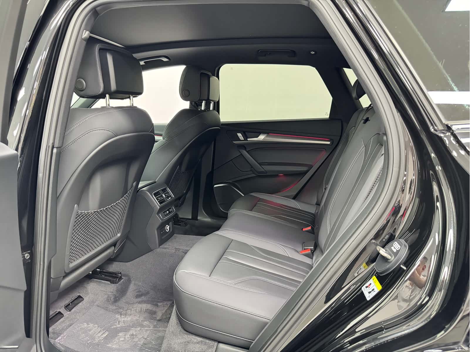 Audi Q5L, 2023 14
