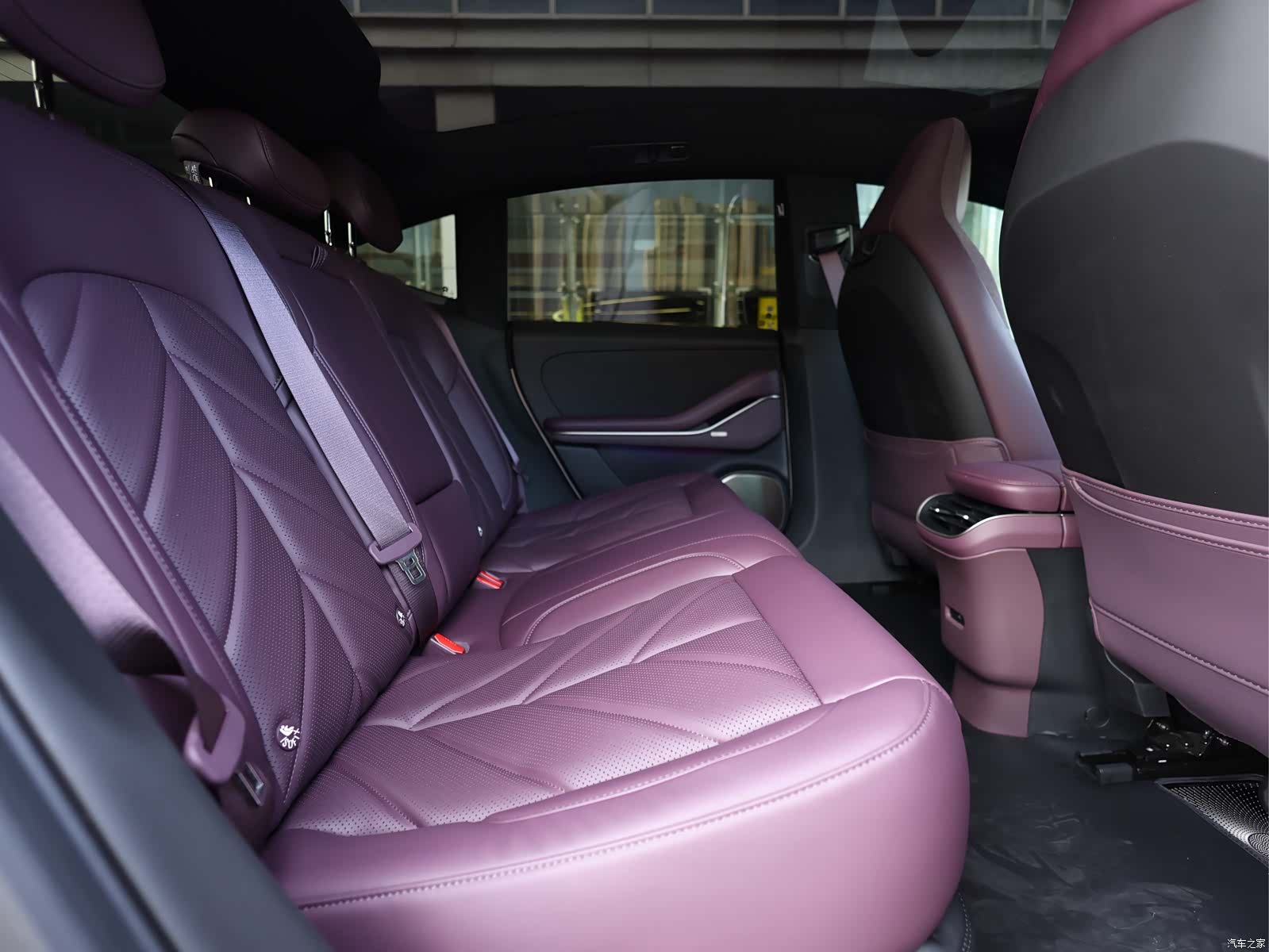 NIO ET5, 2026 11