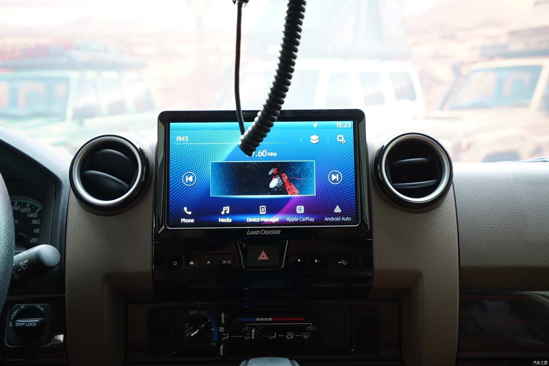 Toyota Land Cruiser, 2024 23