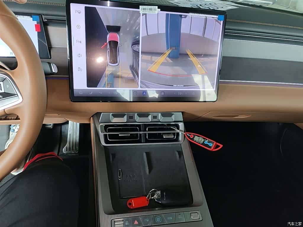 BYD Han, 2025 13