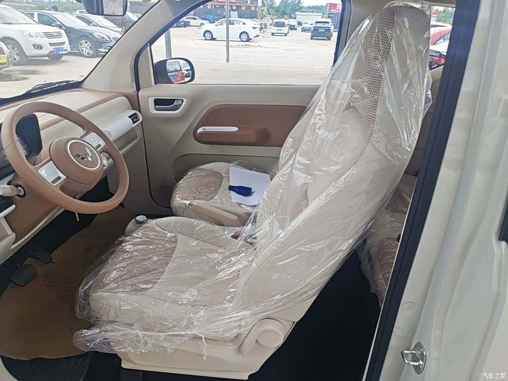 Wuling MINIEV, 2026 15