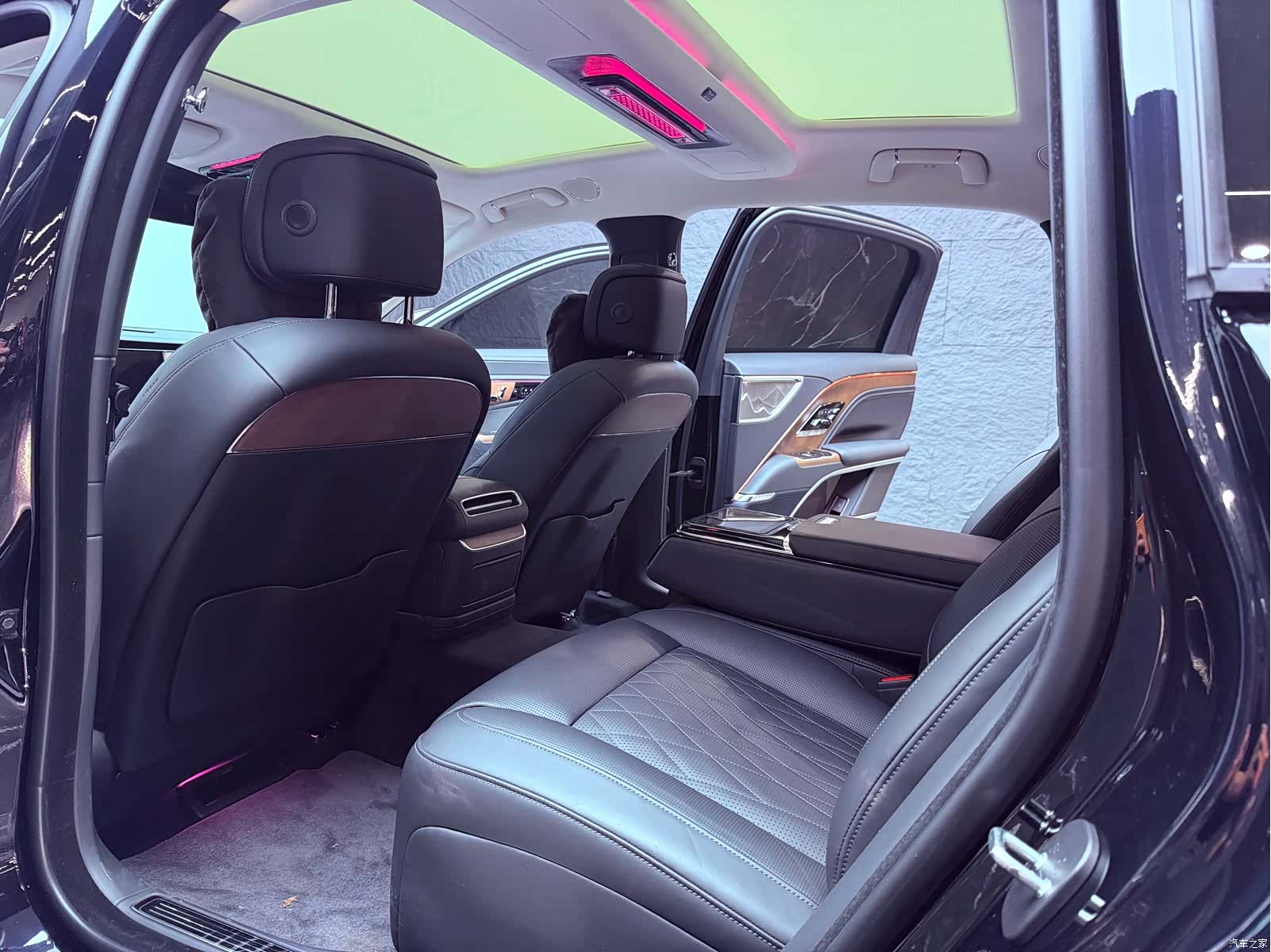 Hongqi Guoya, 2025 12