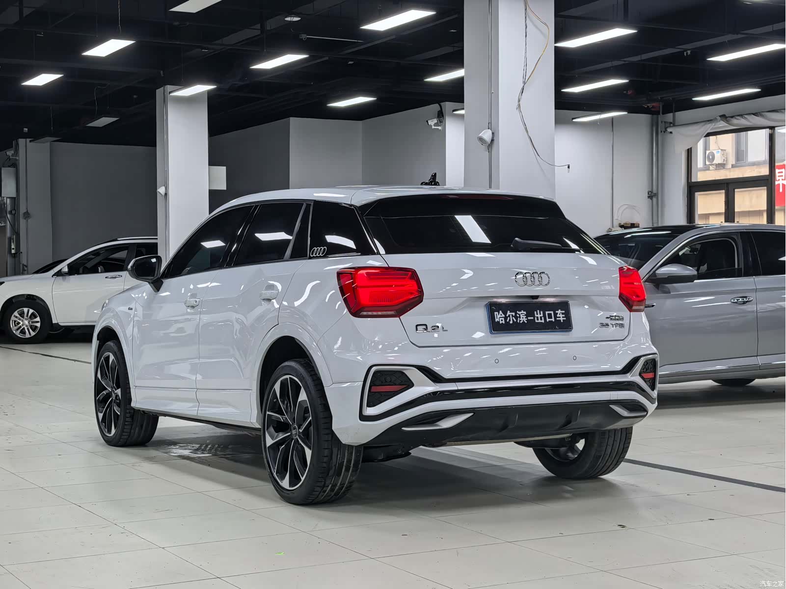 Audi Q2L, 2023 24
