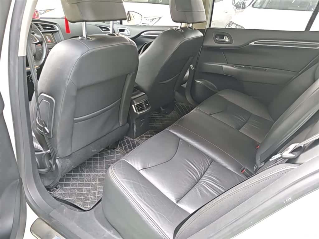 Citroen C4, 2015 17