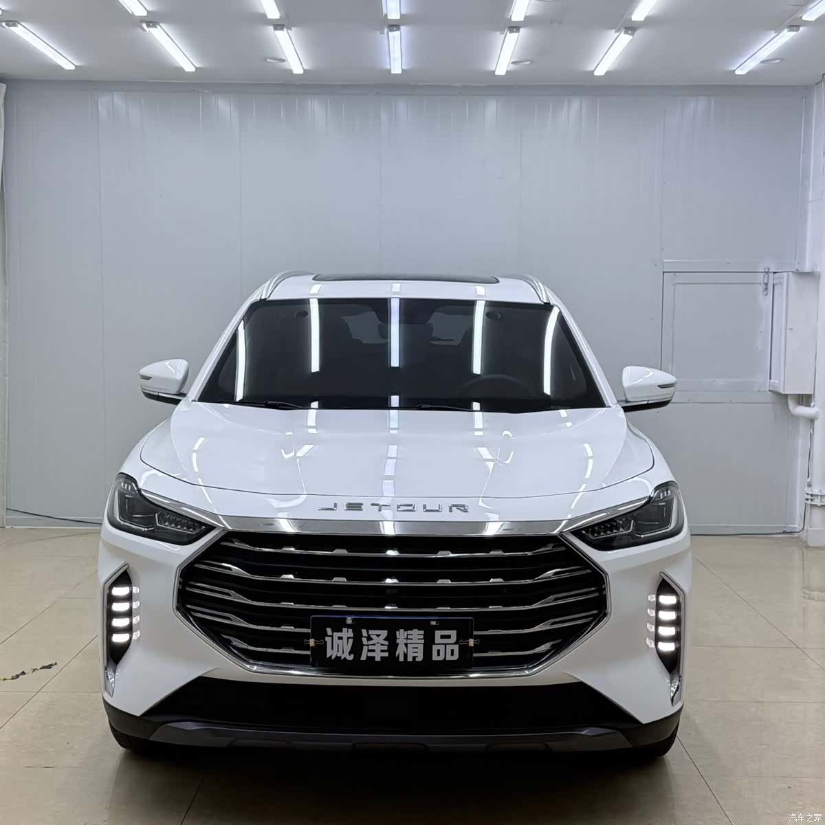 Jetour X70, 2023 2