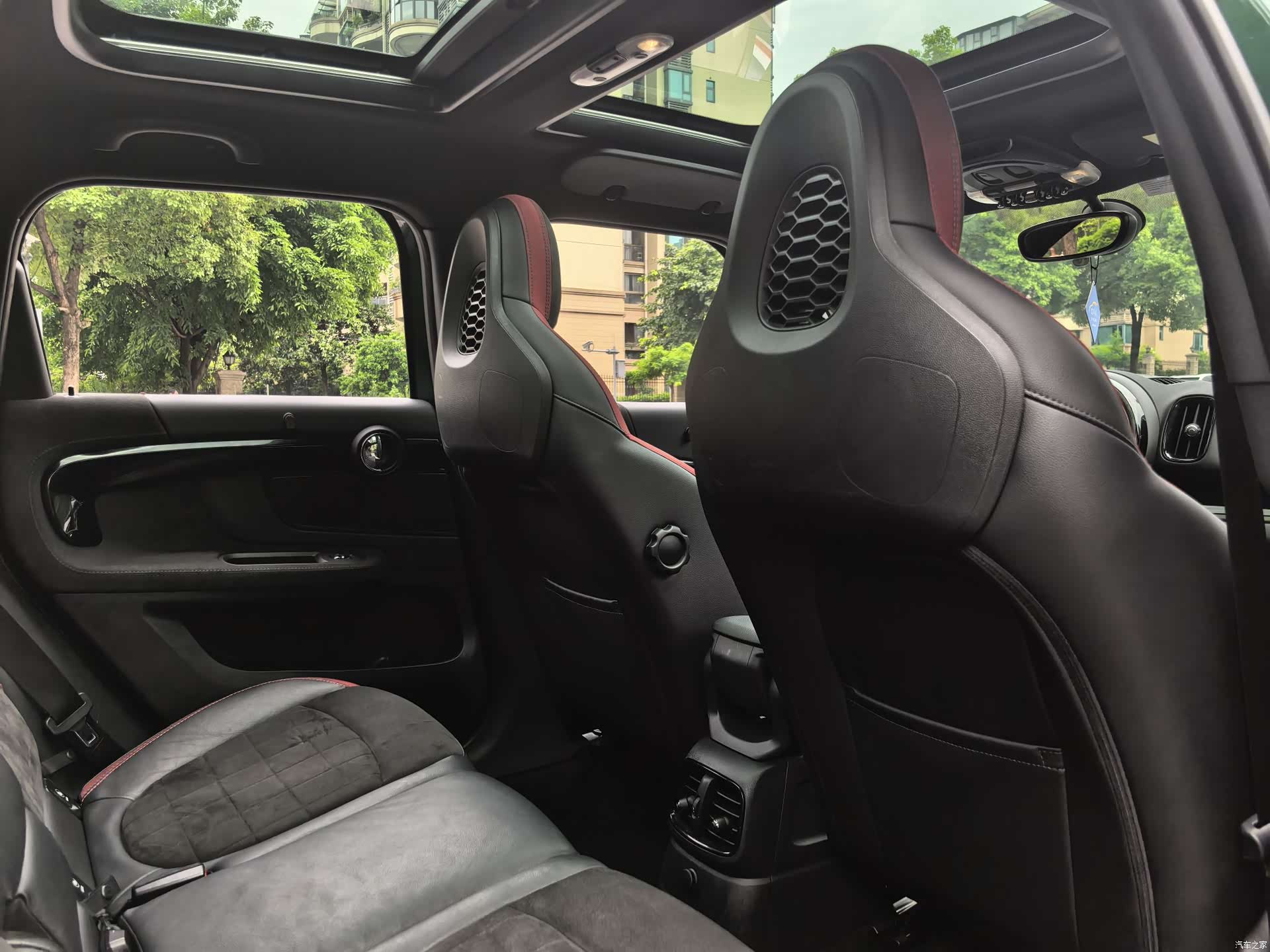 Mini Countryman, 2018 16