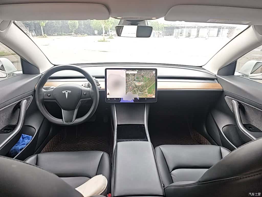 Tesla Model 3, 2021 10