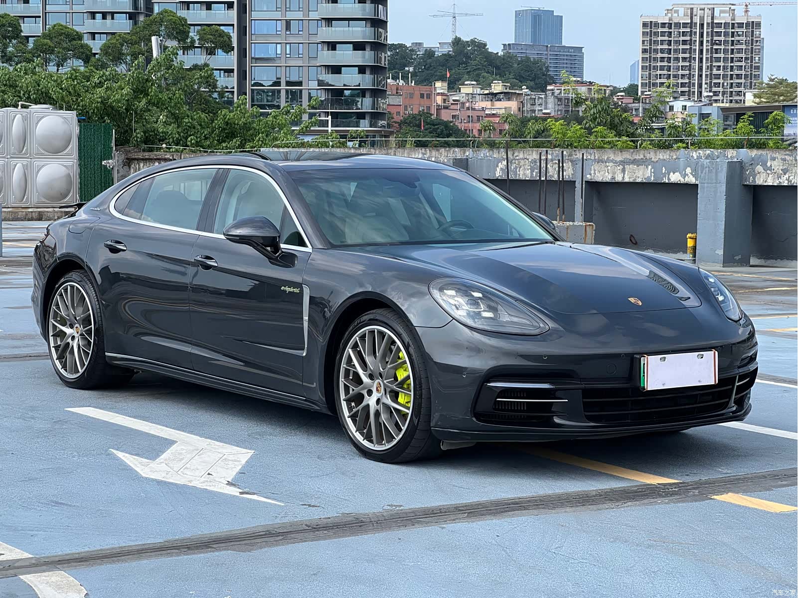 Porsche Panamera, 2018 2
