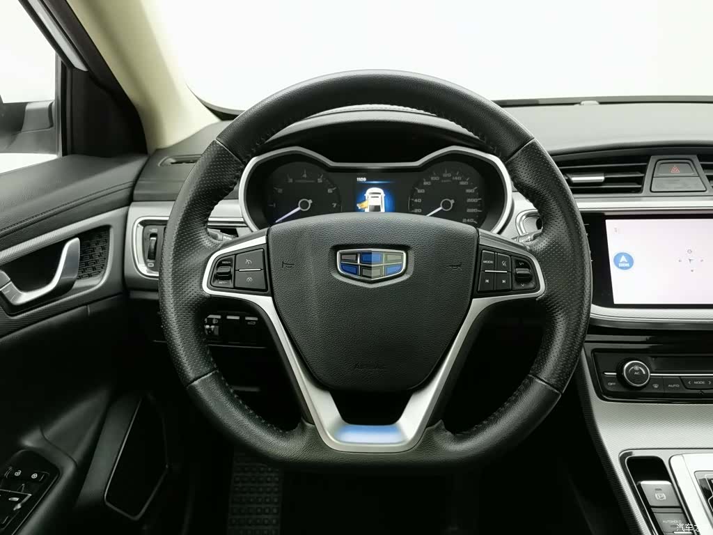 Geely Emgrand, 2018 11