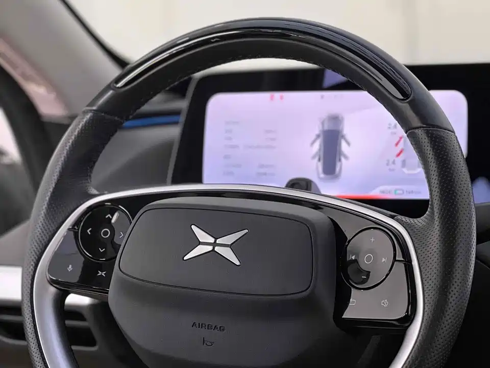 XPENG P7