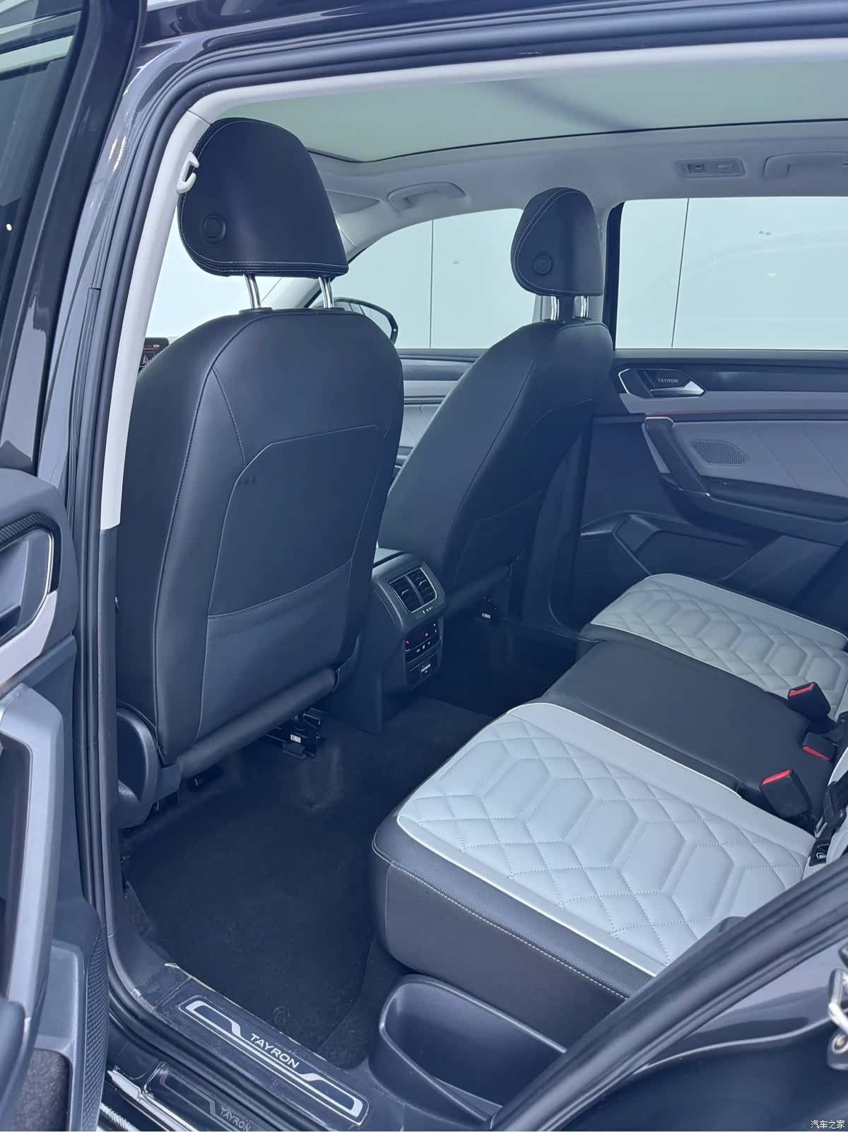 Volkswagen Tayron, 2022 14