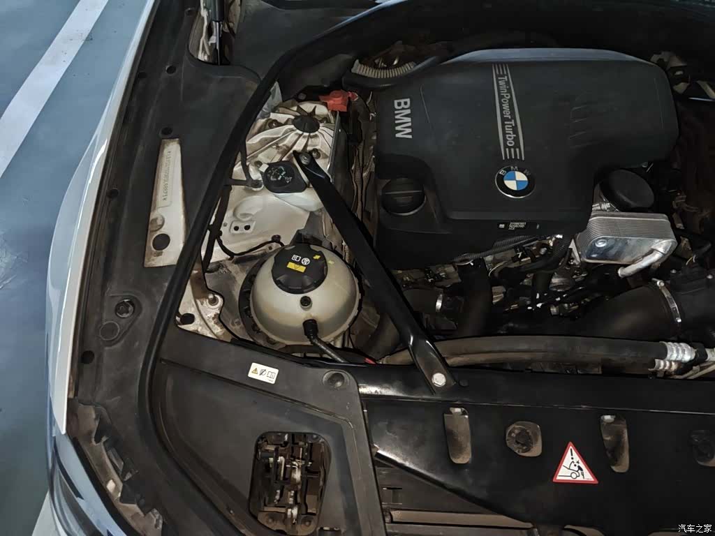 BMW 5 Series, 2016 21