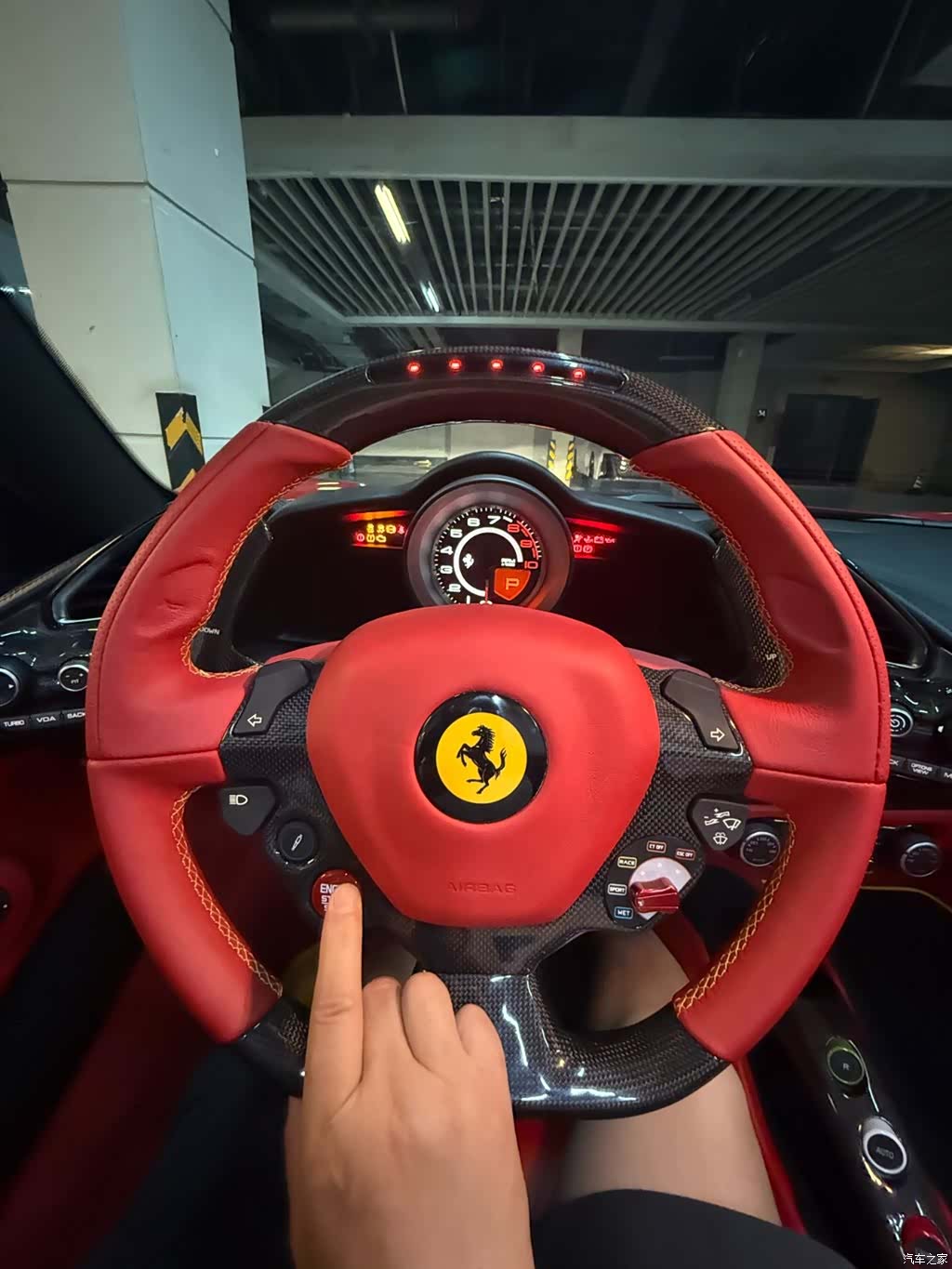 Ferrari 488, 2017 7