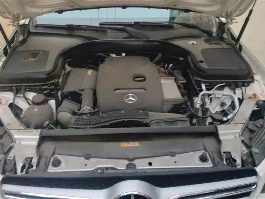 Mercedes-Benz GLC Mercedes-Benz GLC